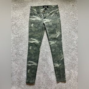 Camouflage Skinny Jeans Size 3